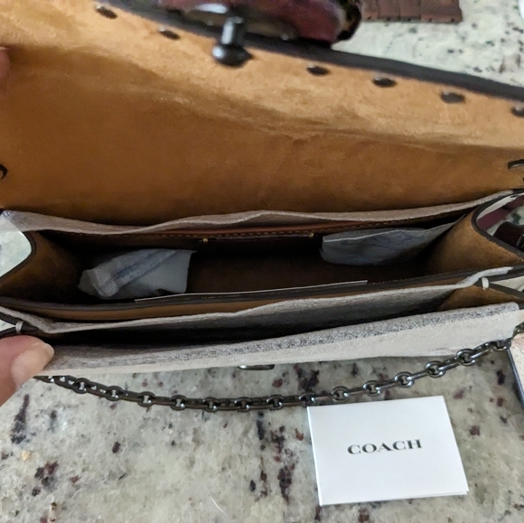 COACH - Picture 5 of 5